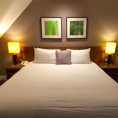 Best Western Ship Hotel Weybridge Luaran gambar